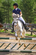 Primuksen kisoissa nähdään mm. Isla Pölönen ja Sheik. Kuva RS Majoranin seuramestaruuksista 2019, kuva Sofia Sinisalmi