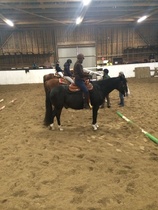 Alkukaarrossa Iiris ja Rudi etualalla, kuva Malla Paajanen.