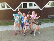 Amazing Race -tiimi © Maija Virtanen